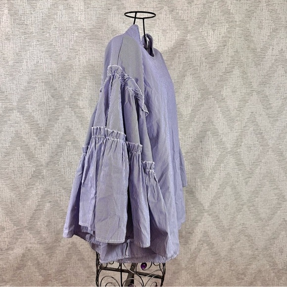 Anthropologie DRA Los Angeles blue and white striped oversized flutter sleeves - Picture 6 of 8